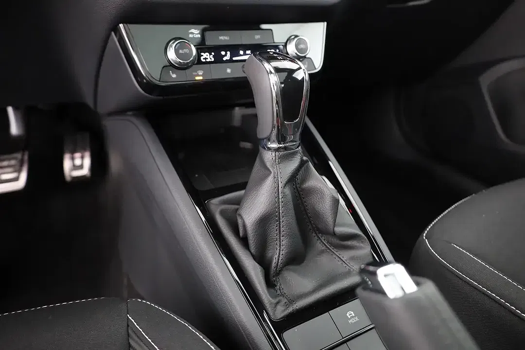 Skoda Kamiq 1.0 TSI DSG Monte Carlo - Thumbnail 14