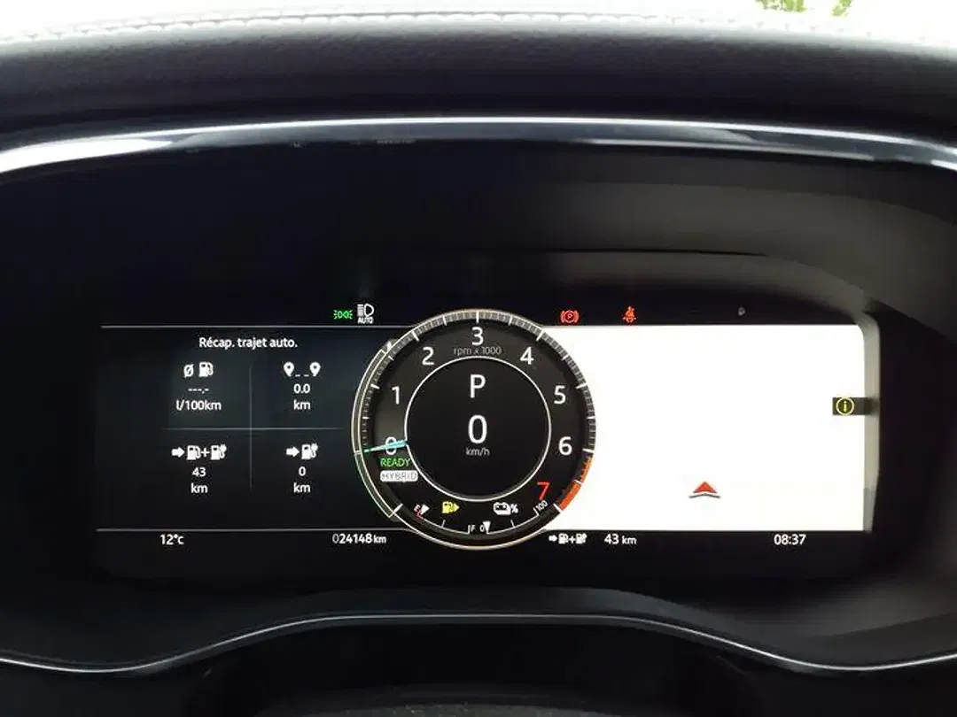 Jaguar F-Pace P400e PHEV 4x4 R-Dynamic SE - Thumbnail 13
