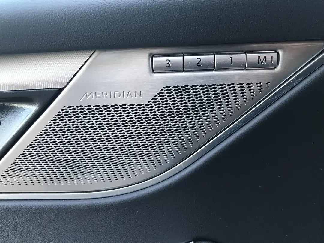 Jaguar F-Pace P400e PHEV 4x4 R-Dynamic SE - foto 15