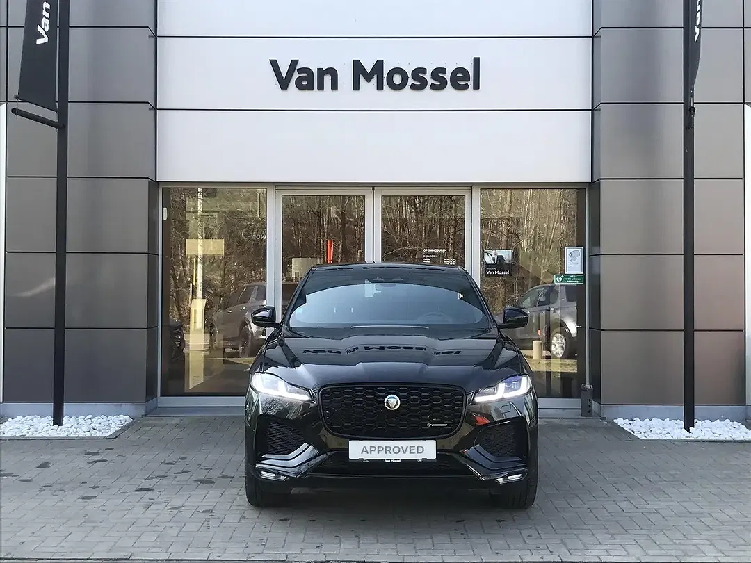 Jaguar F-Pace P400e PHEV 4x4 R-Dynamic SE - Thumbnail 9