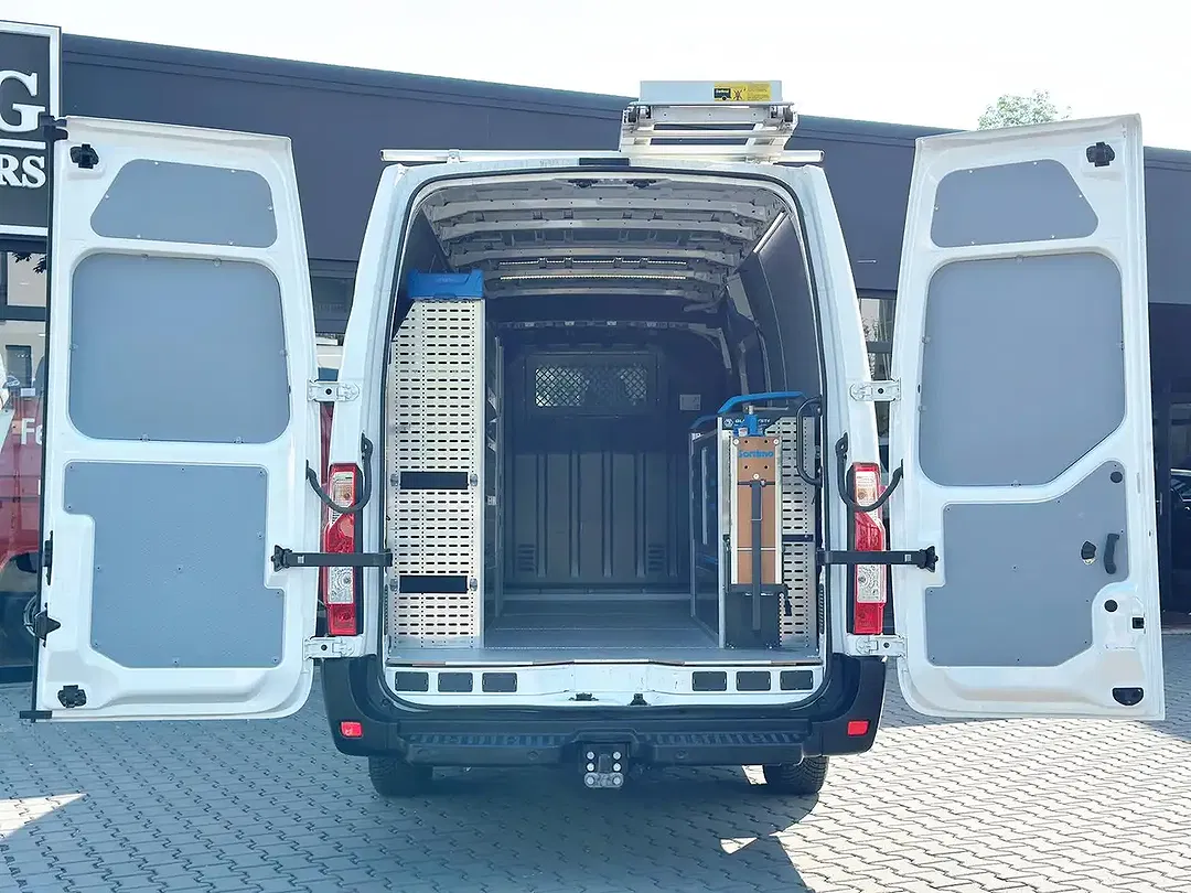 Renault Master 4x4 - Thumbnail 8