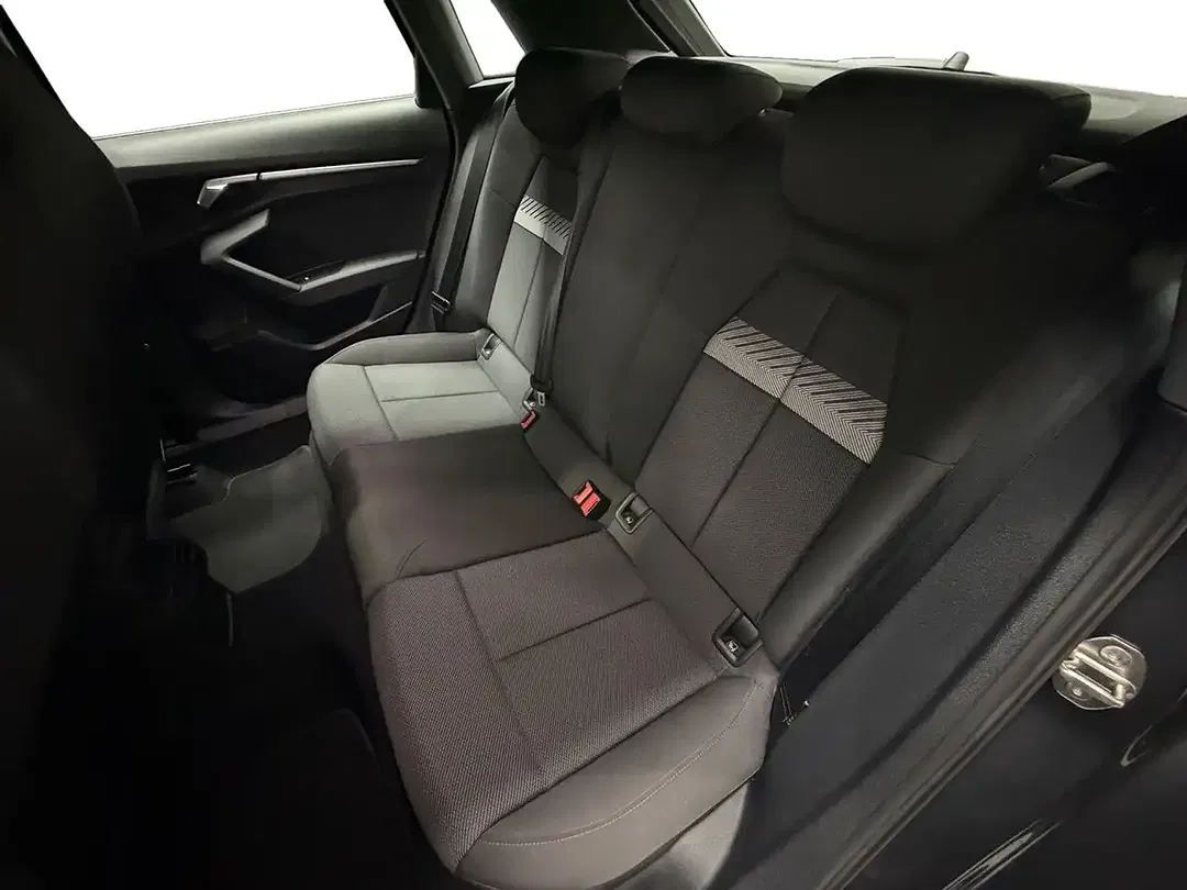 Audi A3 30 TFSI Sportback - Thumbnail 10