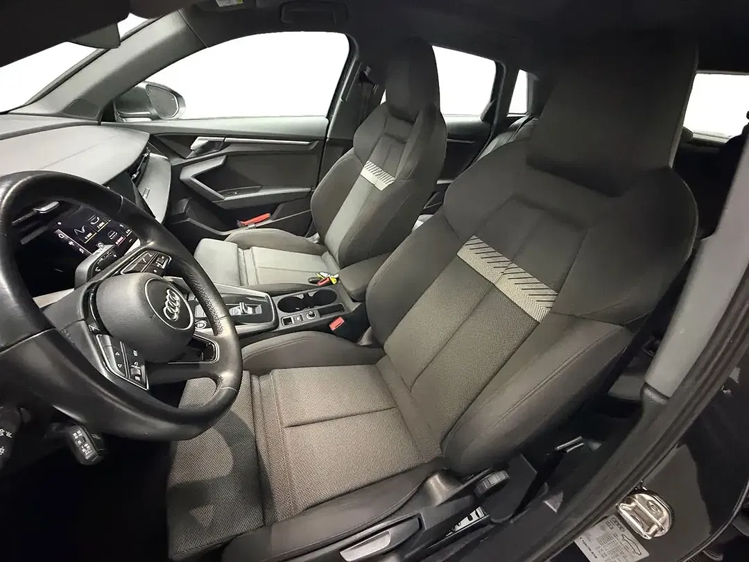 Audi A3 30 TFSI Sportback - Thumbnail 9
