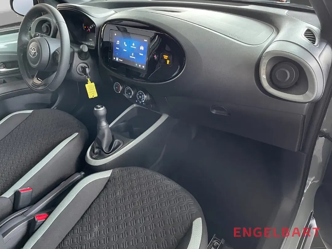 Toyota Aygo X Teamplayer - Thumbnail 11