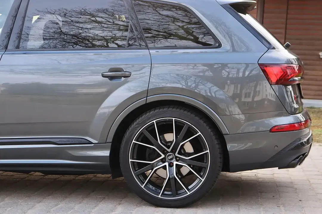 Audi SQ7 4.0 TDI quattro exclusive - Thumbnail 15