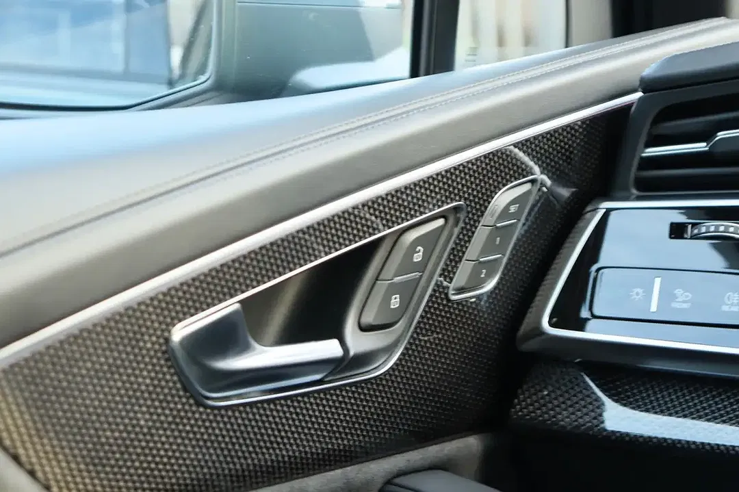 Audi SQ7 4.0 TDI quattro exclusive - Thumbnail 20