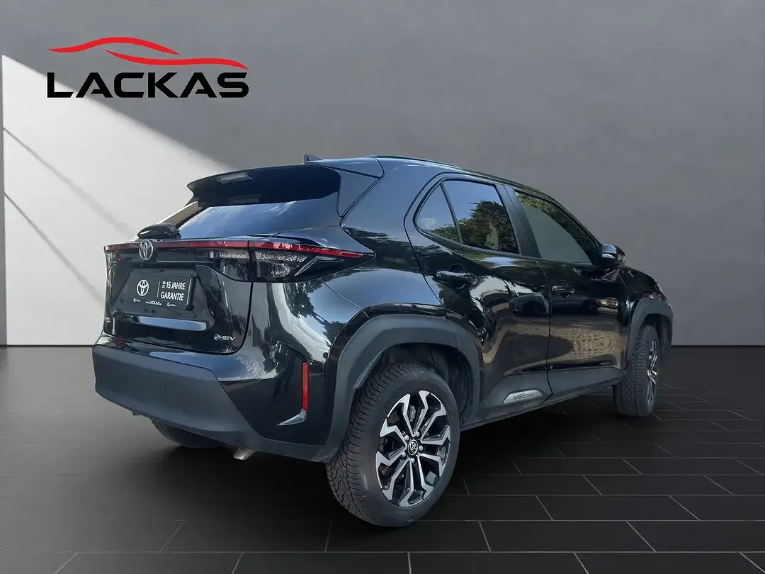 Toyota Yaris Cross Hybrid Teamplayer - Thumbnail 5