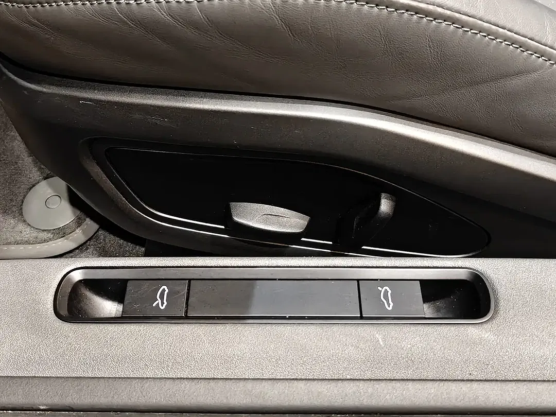 Porsche 911 PASM Carrera Cabriolet - Thumbnail 29