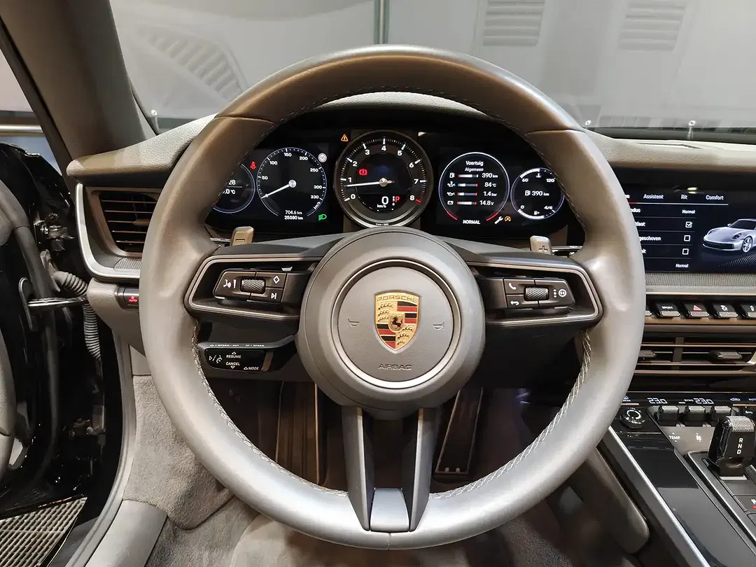 Porsche 911 PASM Carrera Cabriolet - Thumbnail 31