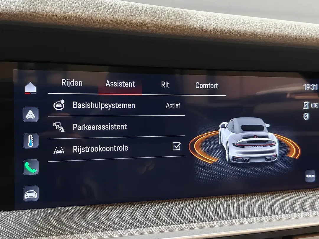 Porsche 911 PASM Carrera Cabriolet - Thumbnail 37