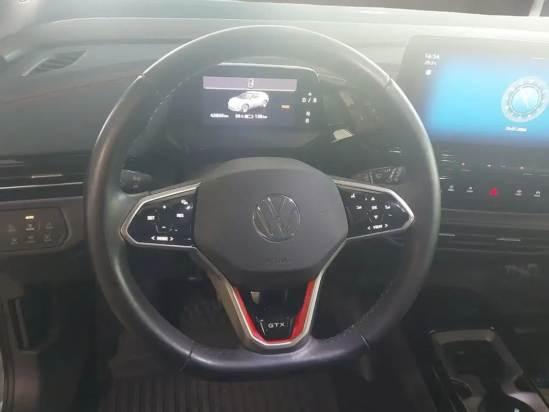 Volkswagen ID.4 4Motion - Thumbnail 10