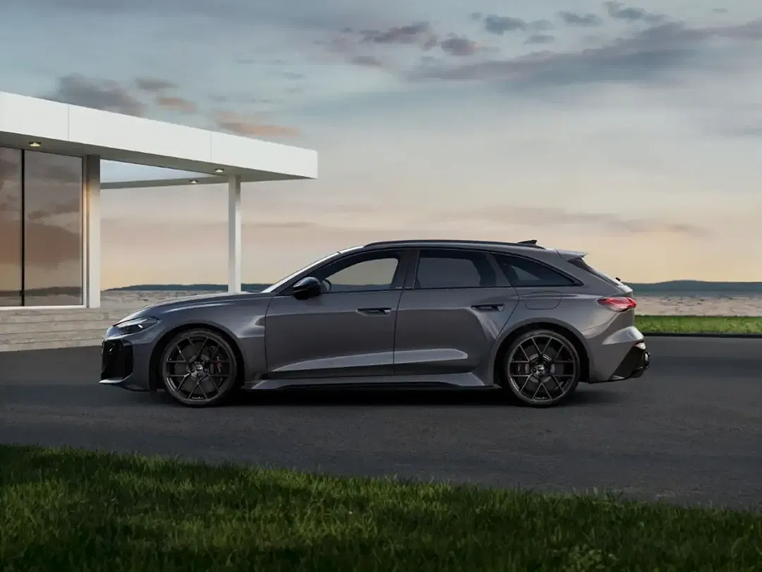 Audi RS5 Matrix LED Avant - Thumbnail 3