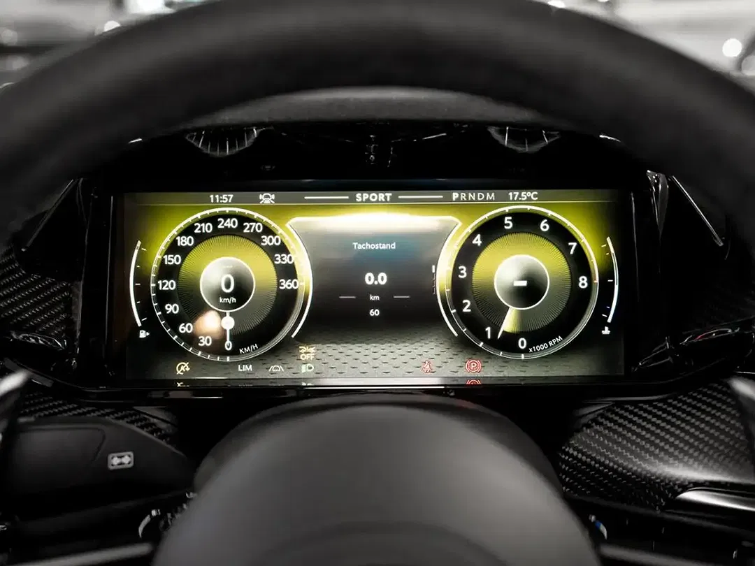 Aston Martin Vantage S Coupe - Thumbnail 6