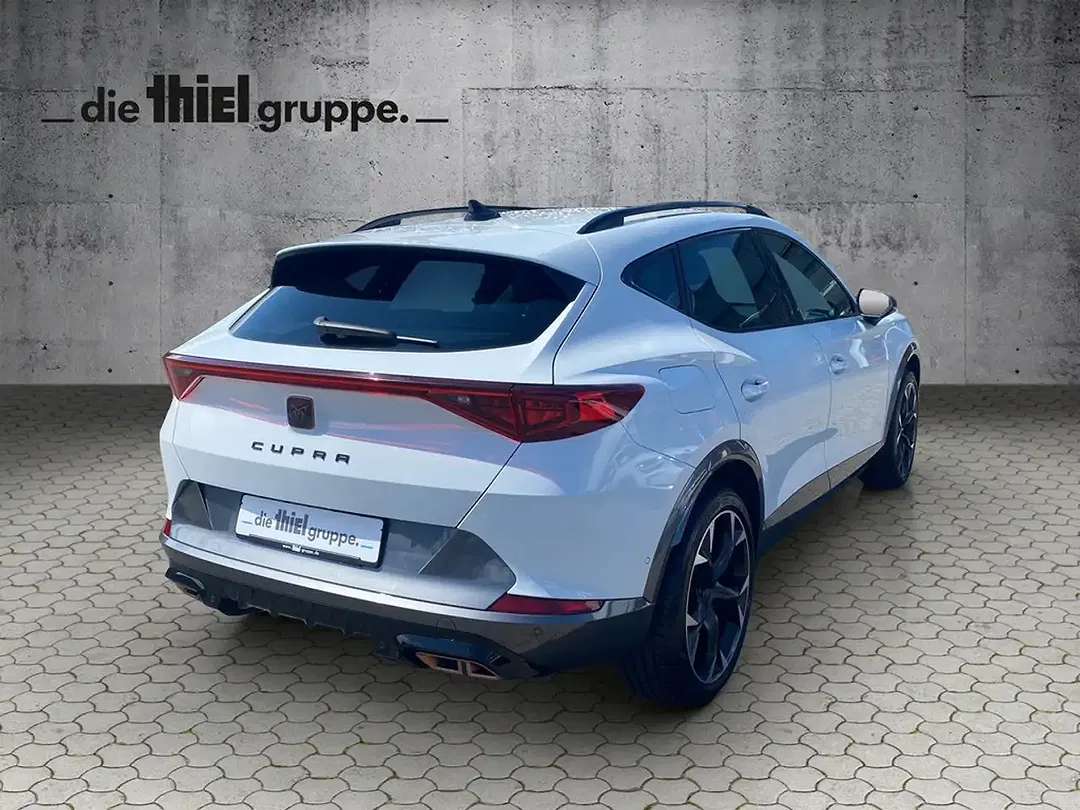 CUPRA Formentor 1.4 TSI PHEV VZ Matrix LED - Thumbnail 3