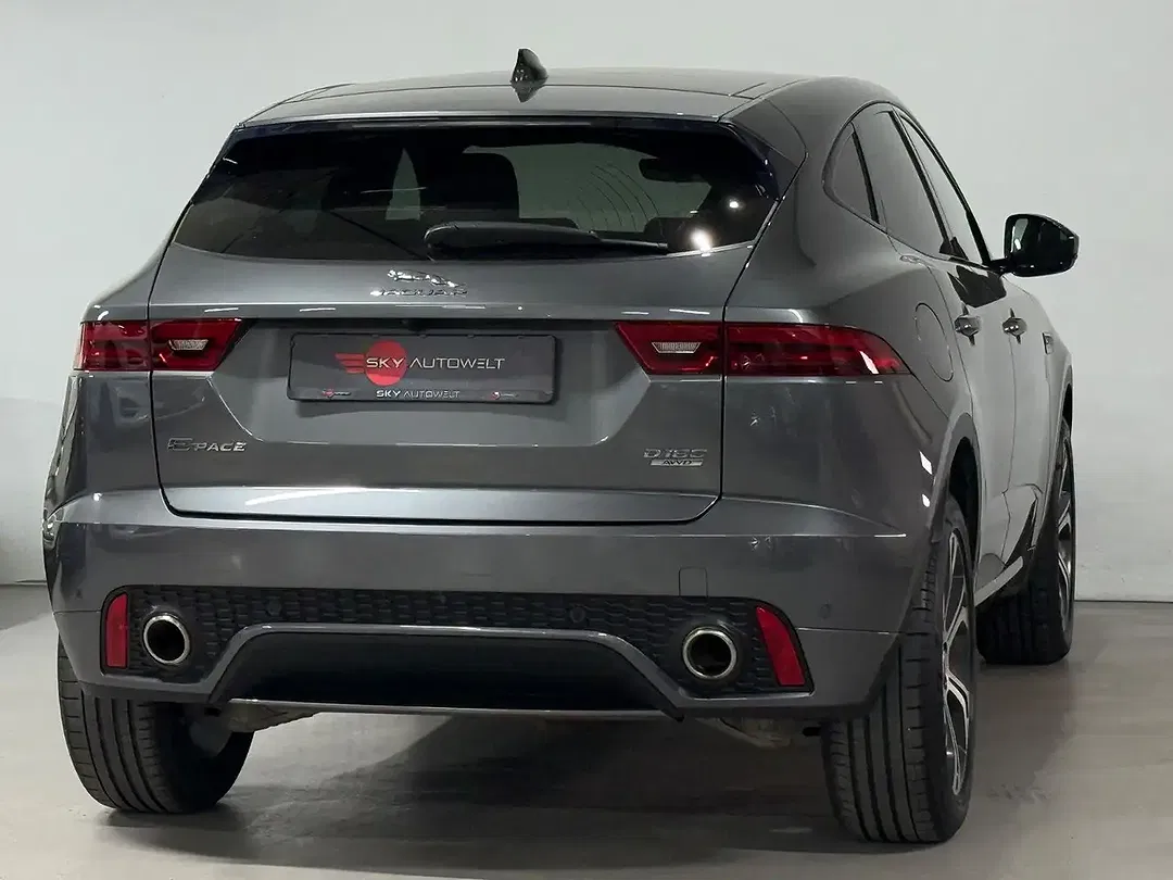 Jaguar E-Pace 4x4 Chequered Flag - Thumbnail 3