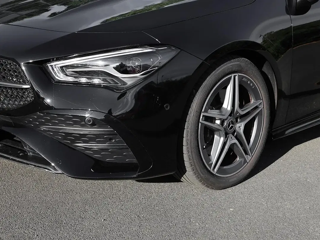 Mercedes-Benz CLA 200 AMG Line - Thumbnail 10