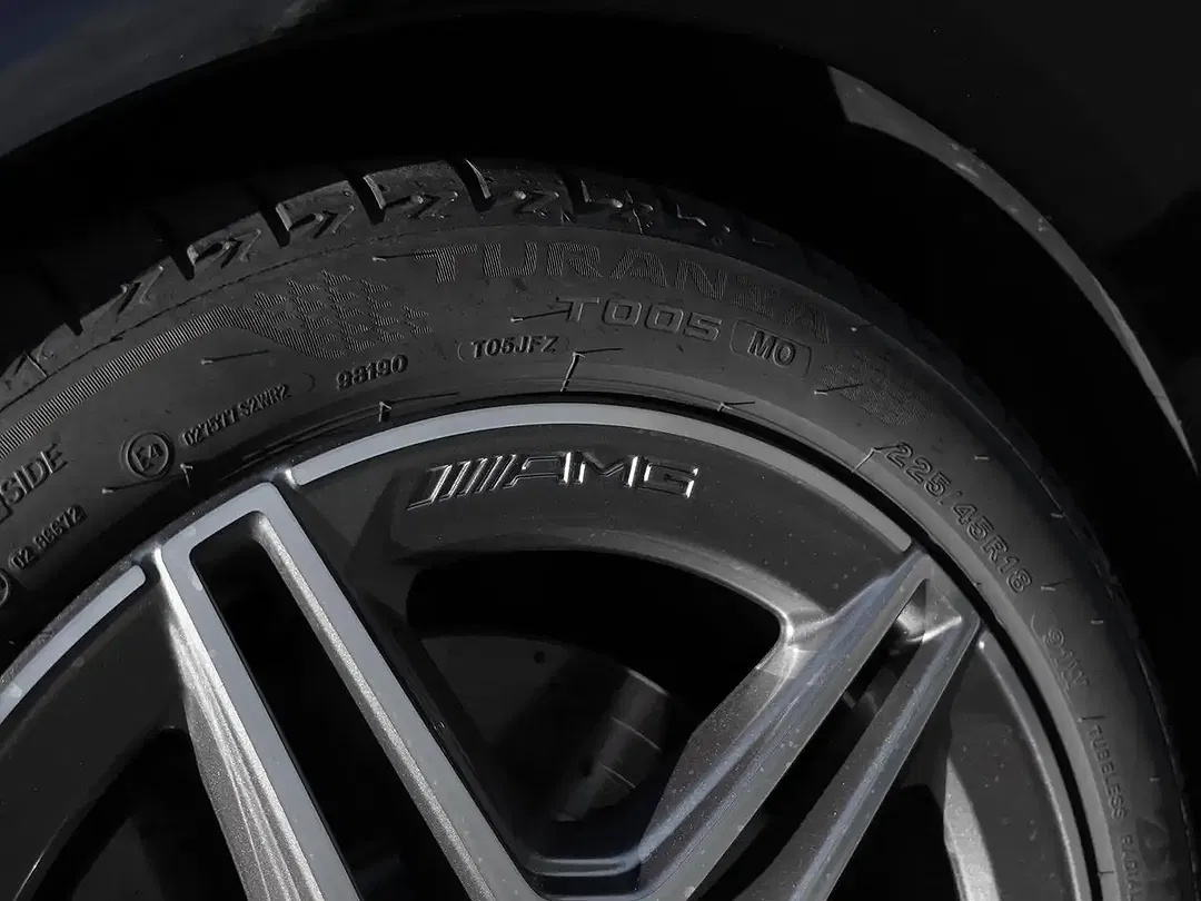 Mercedes-Benz CLA 200 AMG Line - Thumbnail 12