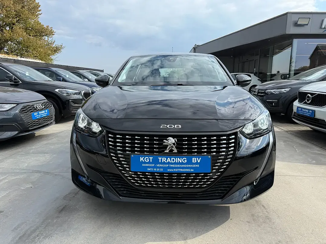 Peugeot 208 - foto 2