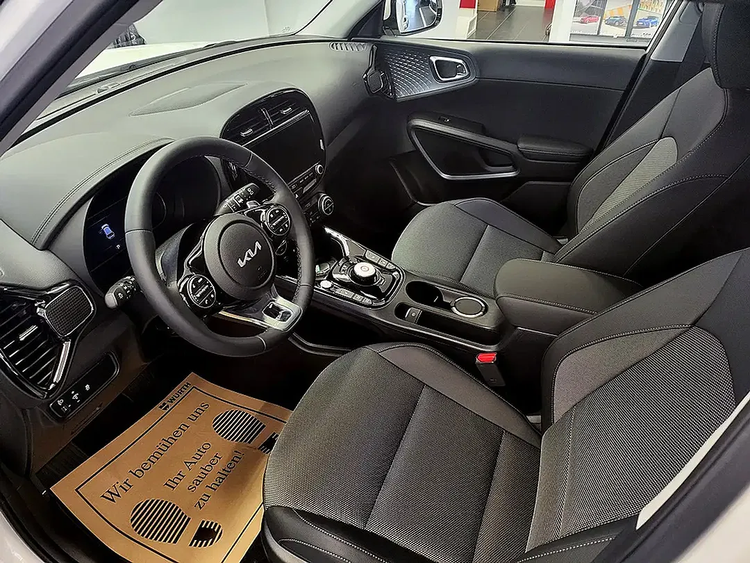 Kia Soul 64 kWh EV Gold - Thumbnail 5