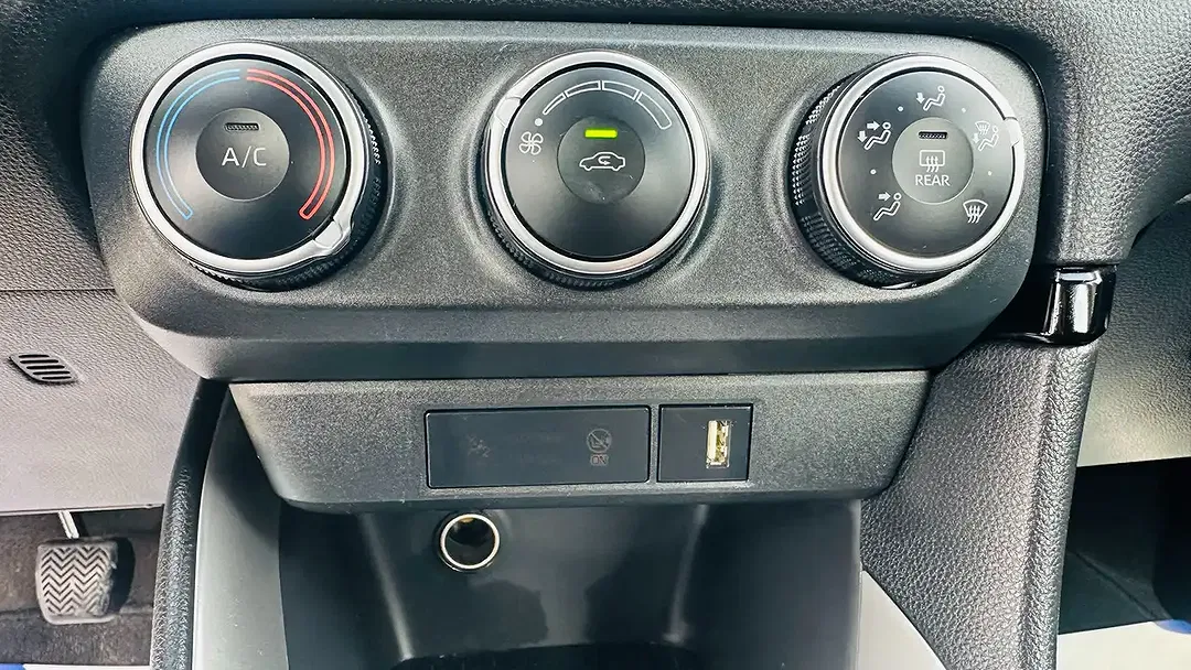 Toyota Yaris Comfort - Thumbnail 11