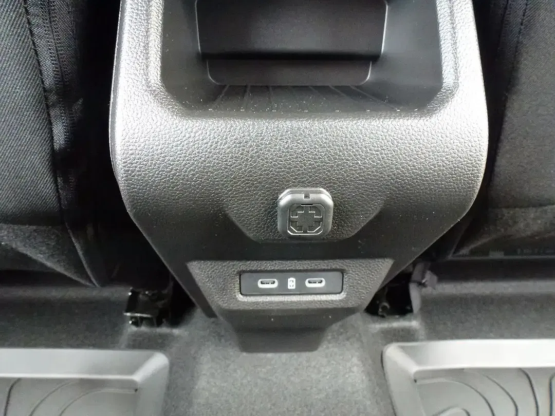 Dacia Duster 4x4 Extreme - Thumbnail 12
