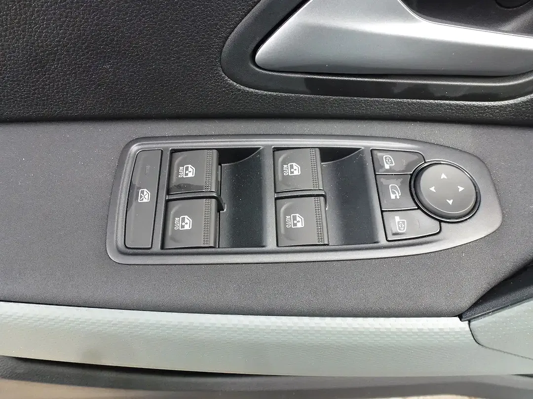 Dacia Duster 4x4 Extreme - Thumbnail 13