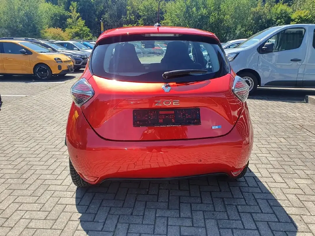 Renault ZOE Z.E. 50 Experience - Thumbnail 4