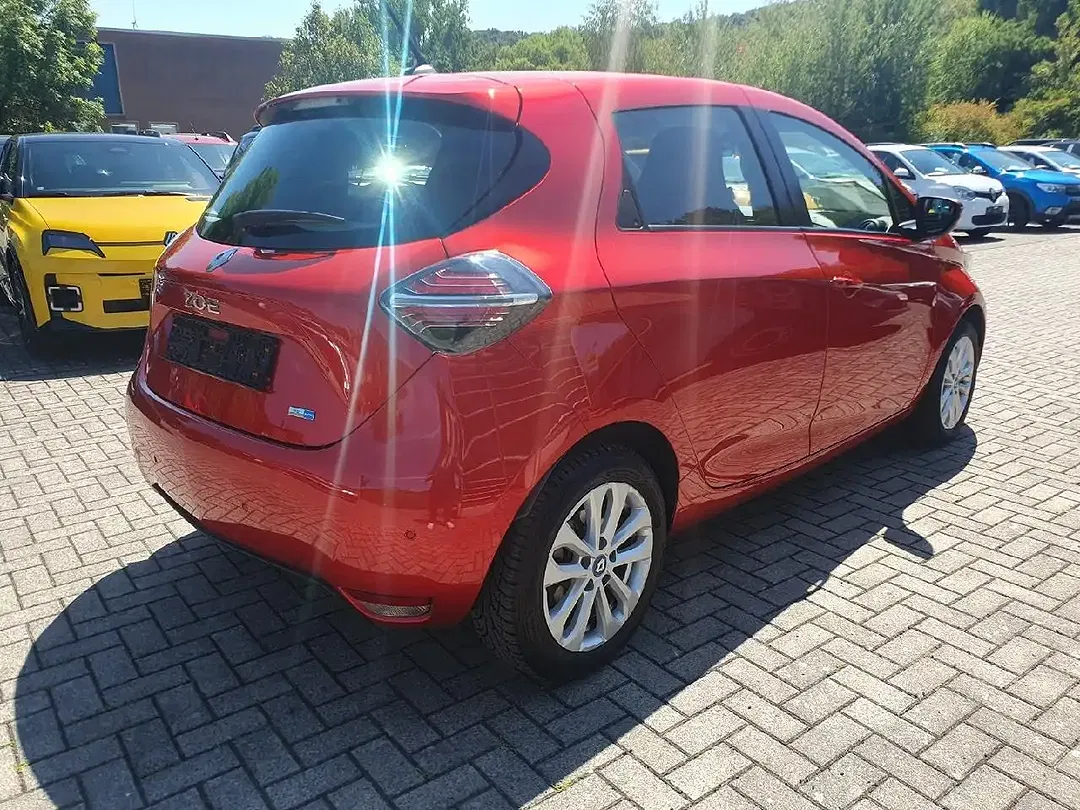 Renault ZOE Z.E. 50 Experience - Thumbnail 5
