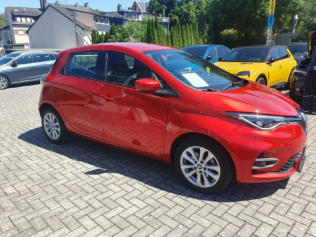 Renault ZOE Z.E. 50 Experience - Thumbnail 6
