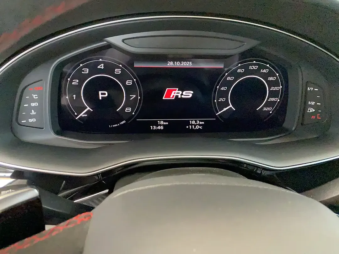 Audi RS Q8 tiptronic performance - Thumbnail 10