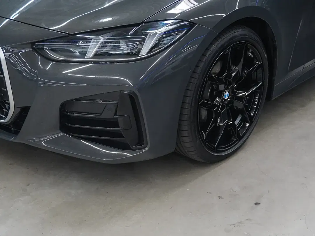 BMW 420 Convertible M Sport - Thumbnail 6