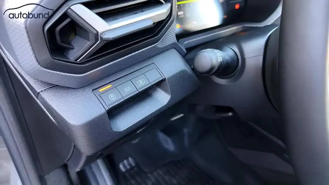 Dacia Duster TCe Celebration - Thumbnail 12