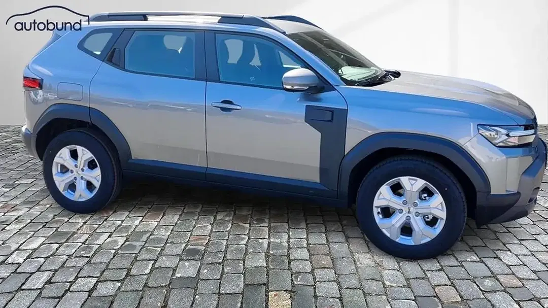 Dacia Duster TCe Celebration - Thumbnail 4