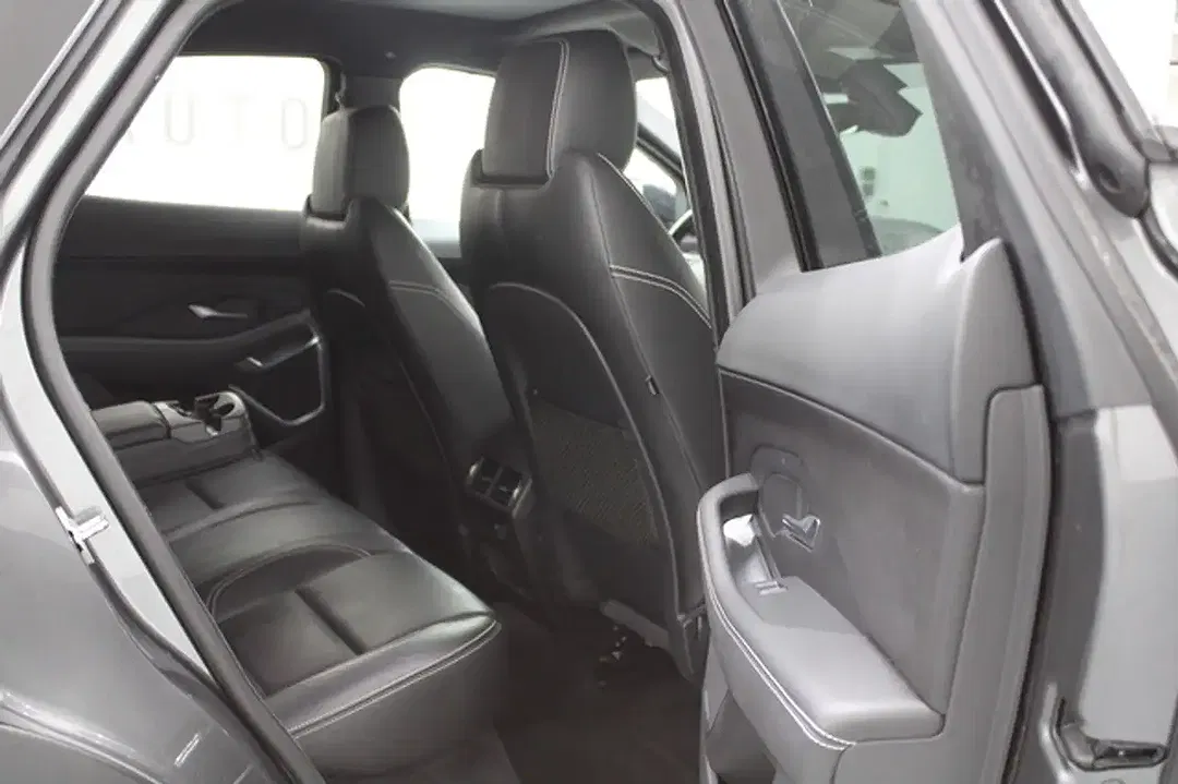 Jaguar E-Pace R-Dynamic S - Thumbnail 14