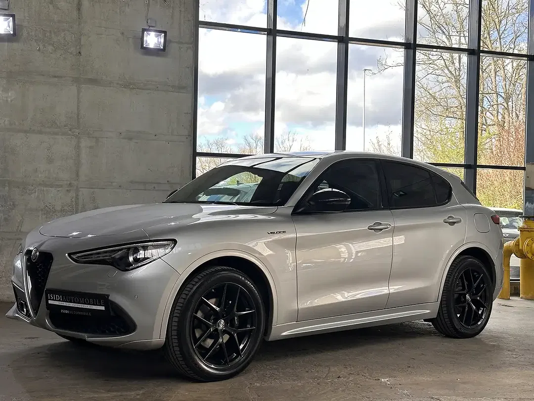 Alfa Romeo Stelvio Q4 Performance Veloce - foto 2