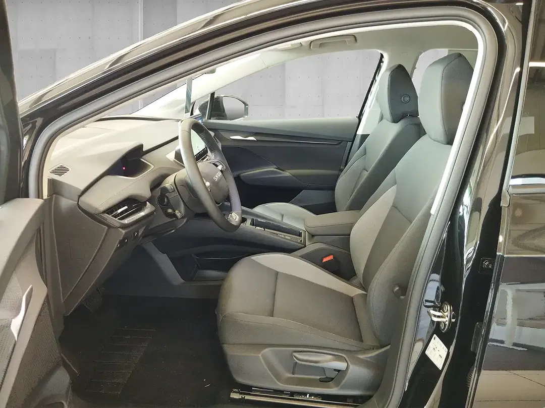 Skoda Elroq 50 AUT Tour - Thumbnail 7