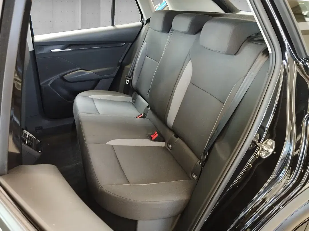 Skoda Elroq 50 AUT Tour - Thumbnail 9