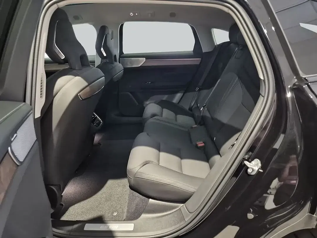 Volvo ES90 Single Motor Ultra - Thumbnail 11