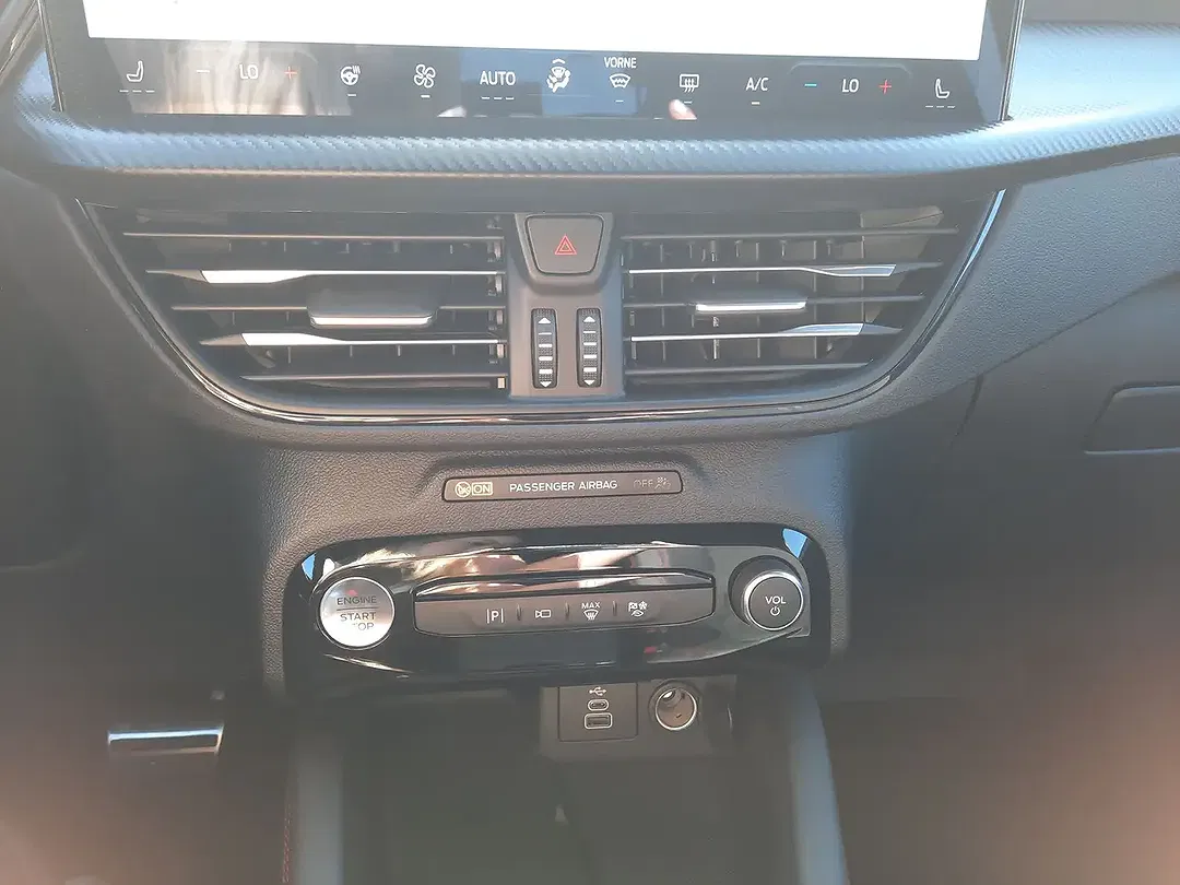 Ford Kuga 2.5 PHEV ST-Line X - Thumbnail 26