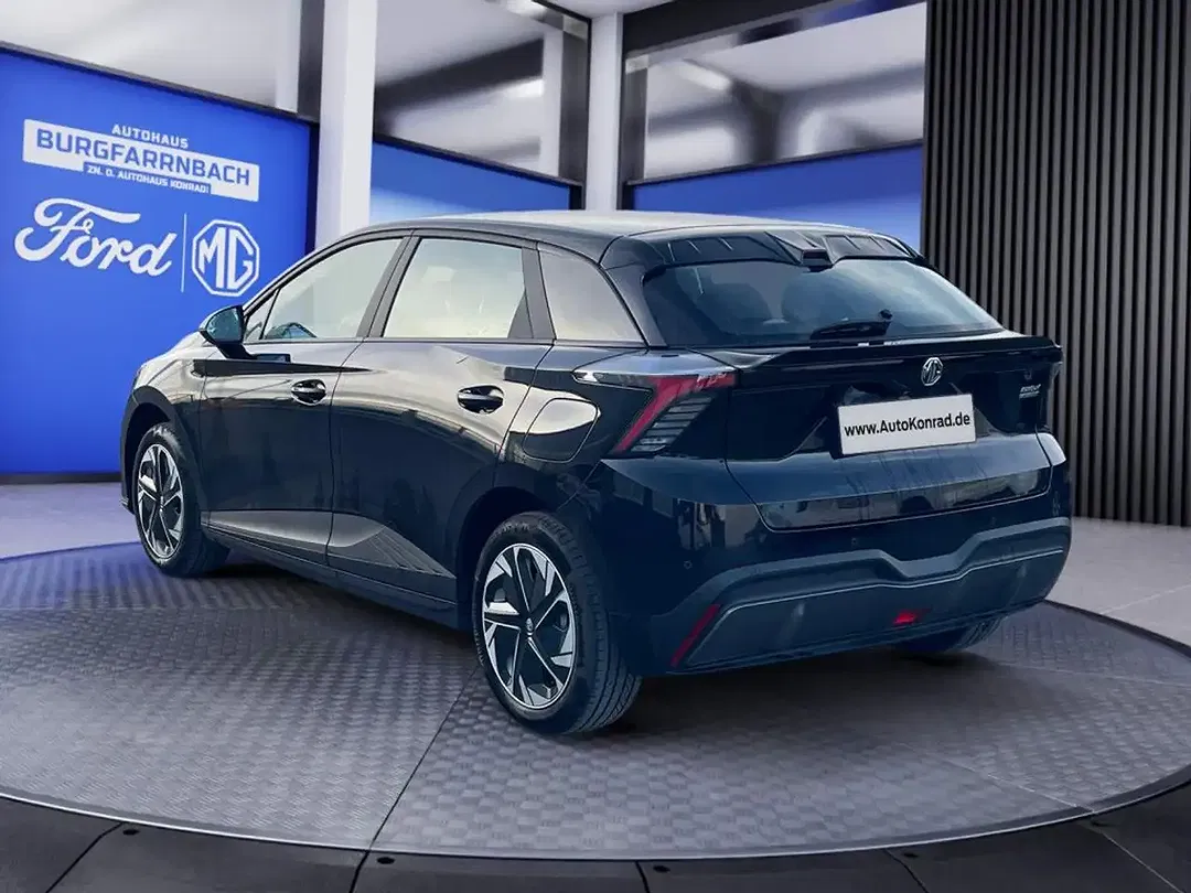 MG MG4 Standard - Thumbnail 4