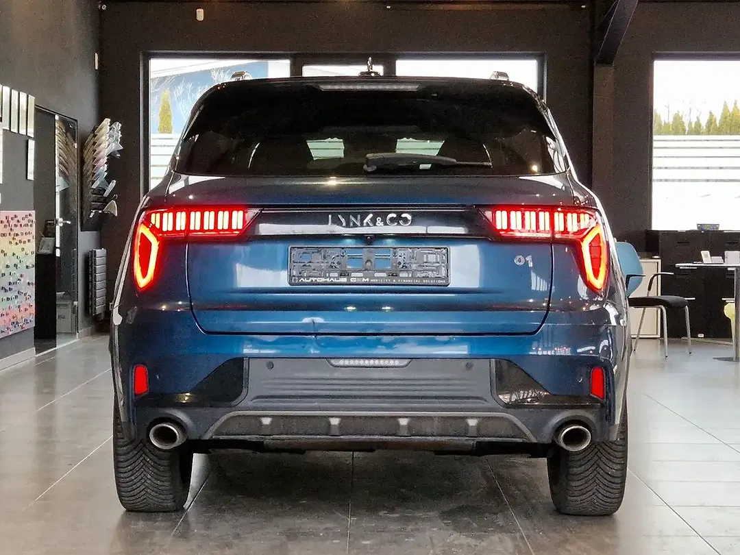 Lynk & Co 01 - Thumbnail 7