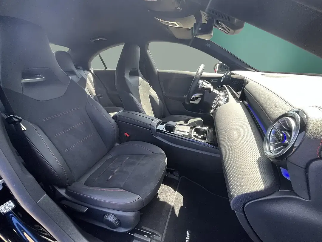Mercedes-Benz CLA 250 AMG - Thumbnail 10