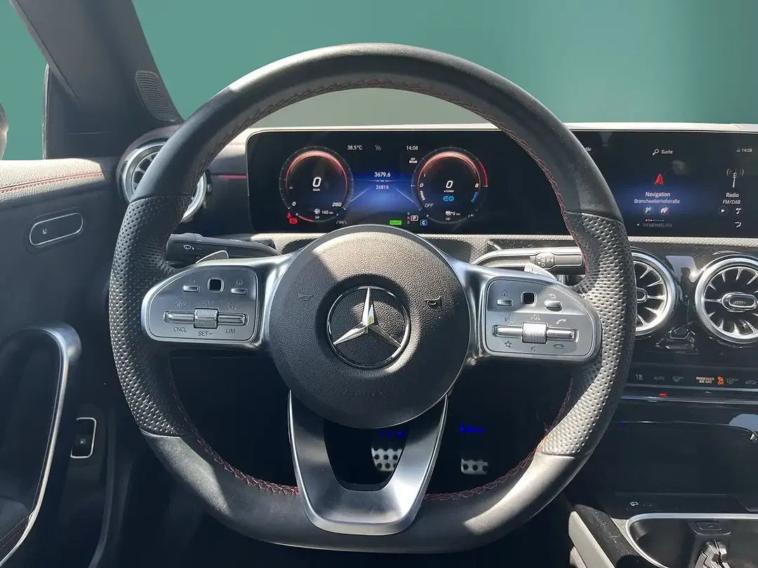 Mercedes-Benz CLA 250 AMG - Thumbnail 12