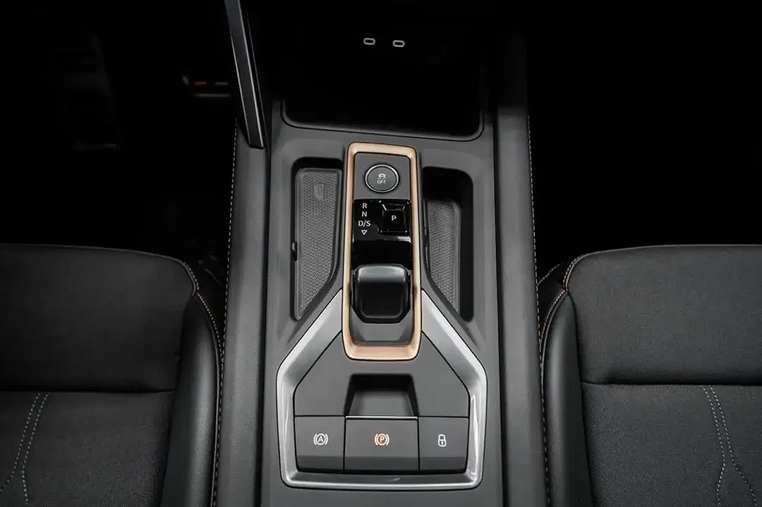 CUPRA Formentor 1.5 eTSI DSG AUT - Thumbnail 12