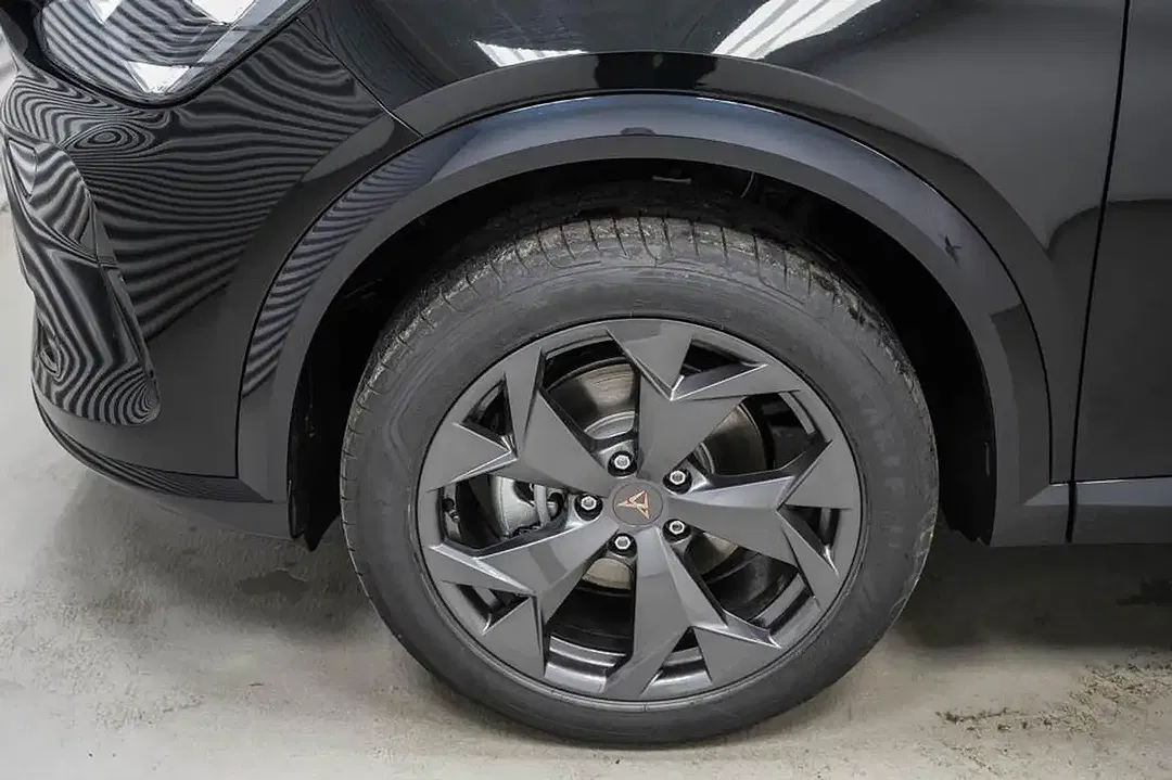 CUPRA Formentor 1.5 eTSI DSG AUT - Thumbnail 4