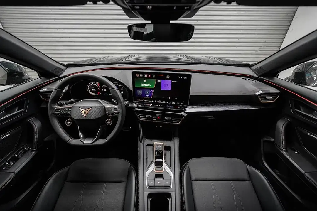 CUPRA Formentor 1.5 eTSI DSG AUT - Thumbnail 5