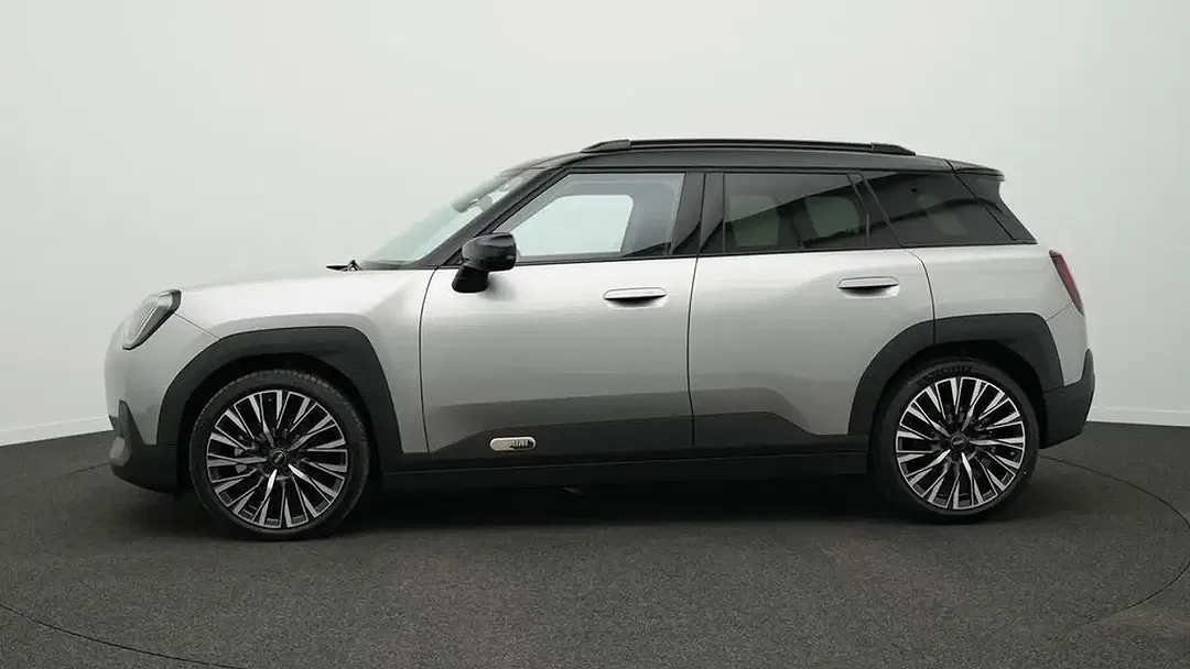 MINI Aceman Favoured Trim - foto 2