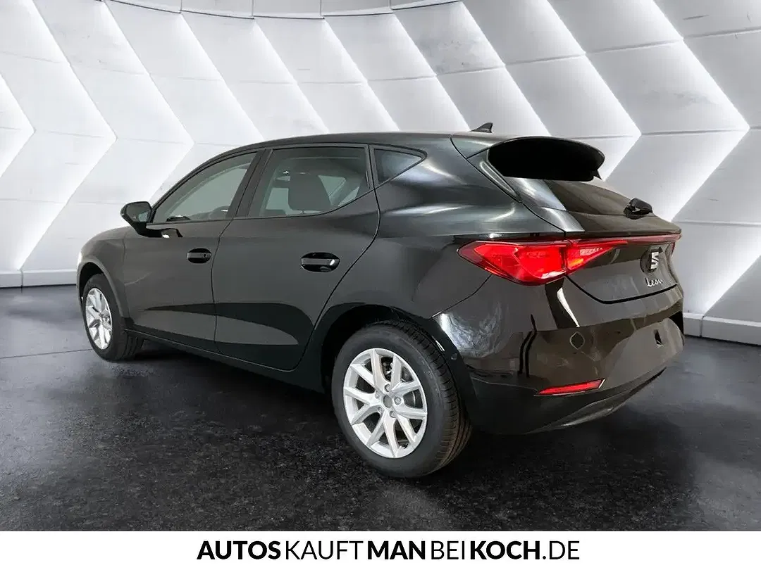 SEAT Leon 1.5 eTSI DSG Road Edition - foto 2