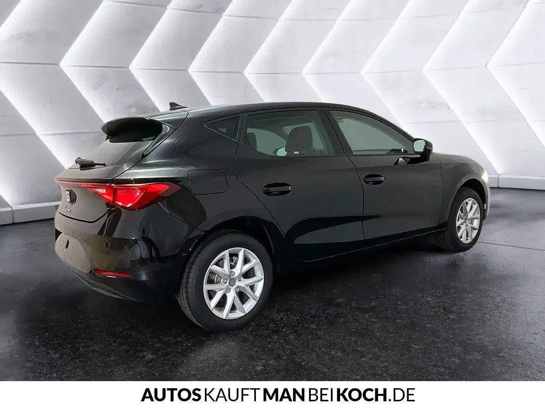 SEAT Leon 1.5 eTSI DSG Road Edition - Thumbnail 3