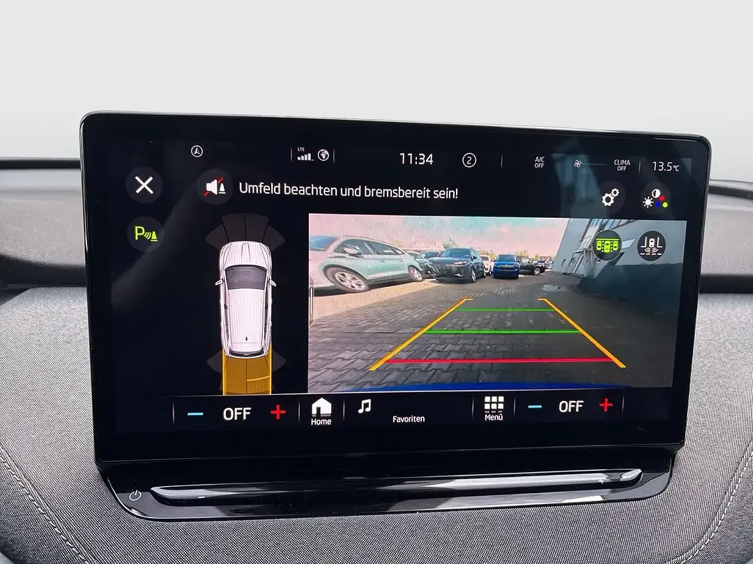 Skoda Enyaq 50 Loft - Thumbnail 12